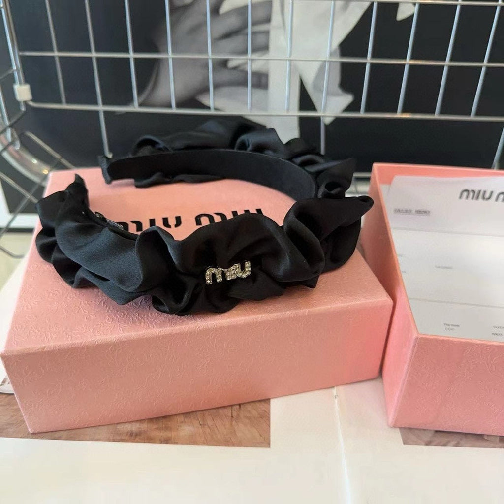 CHANEL CRYSTAL LOGO HEADBAND IN BLACK WRINKLED SILK 412522