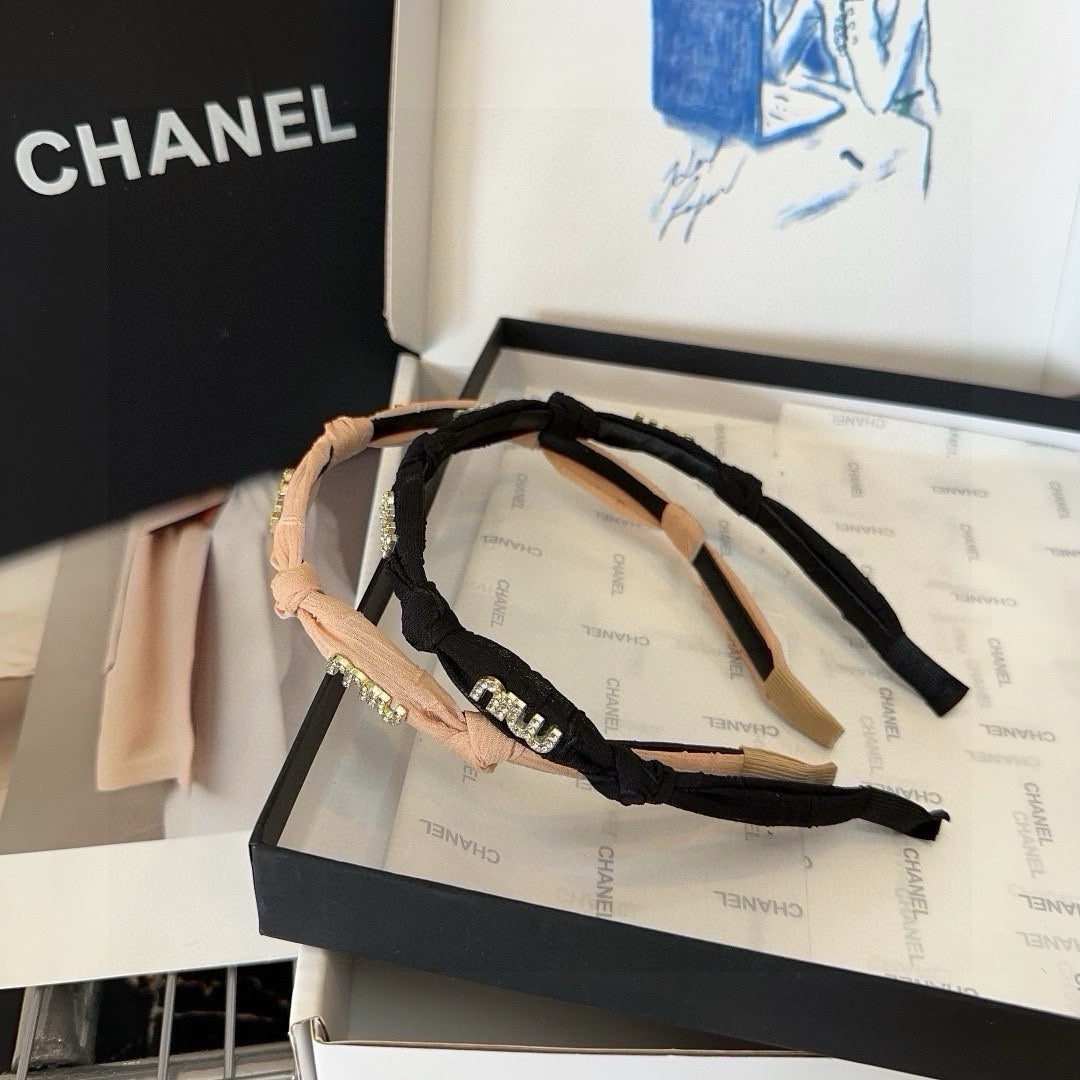 CHANEL HEADBAND CRYSTALS LOGO IN LADY PINK VOILE 414444
