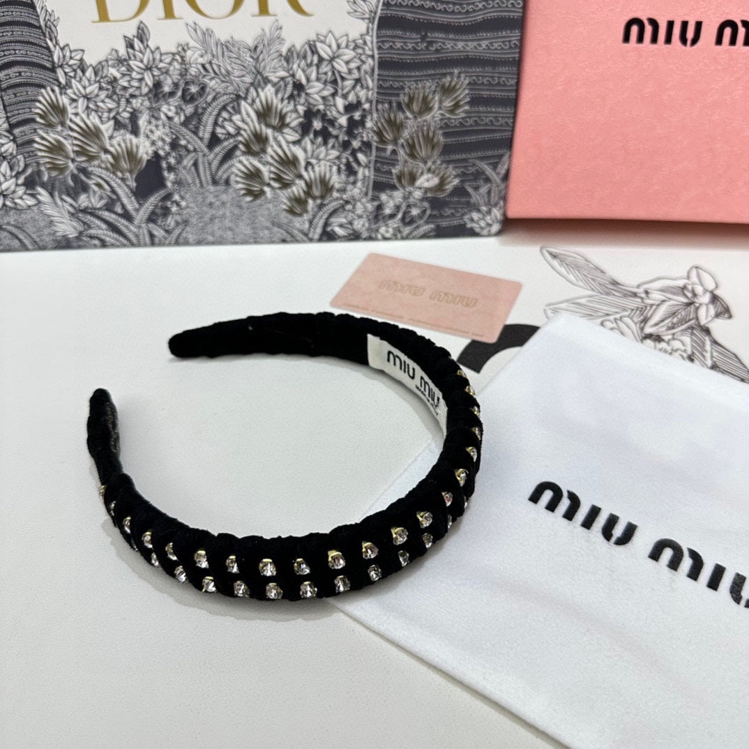 CHANEL HAIRBAND IN BLACK FELT FABRIC DIAMOND-EMBELLISHED 230830