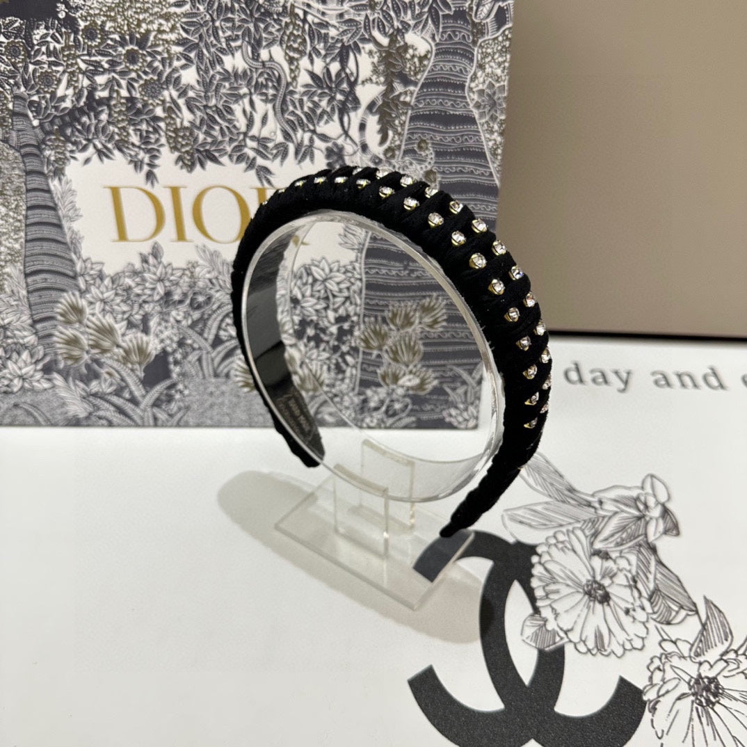 CHANEL HAIRBAND IN BLACK FELT FABRIC DIAMOND-EMBELLISHED 230830