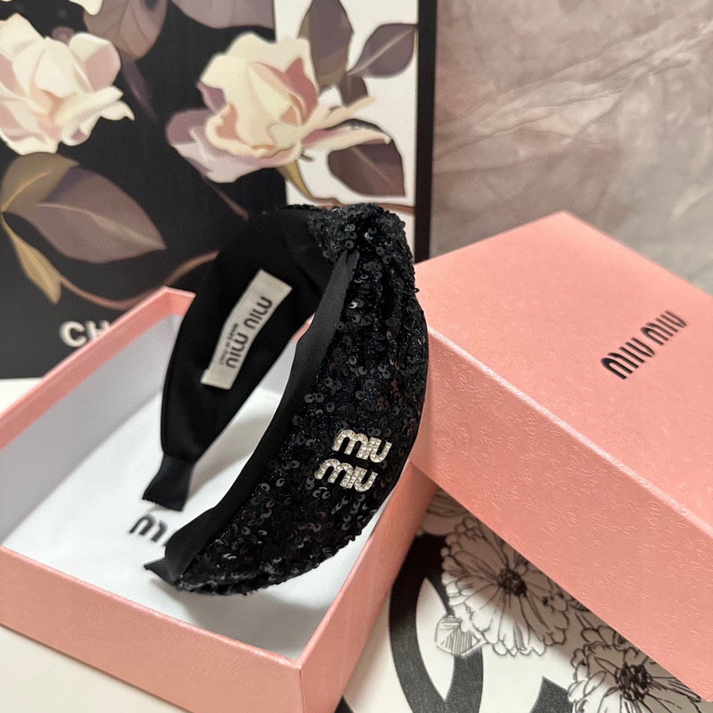 CHANEL HEADBAND IN BLACK VELVET SEQUINS-EMBELLISHED 361159