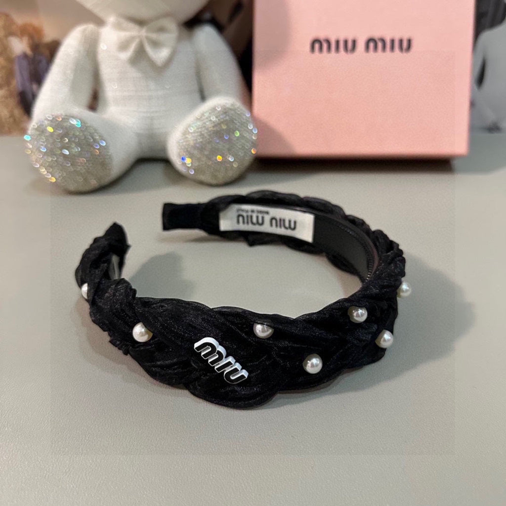 CHANEL HAIR BAND IN BLACK CHIFFON PEARL-EMBELLISHED 395328