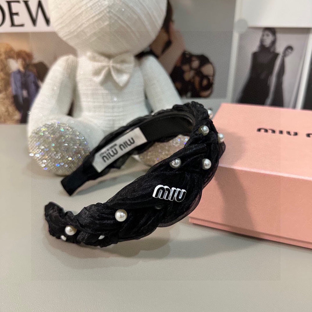 CHANEL HAIR BAND IN BLACK CHIFFON PEARL-EMBELLISHED 395328