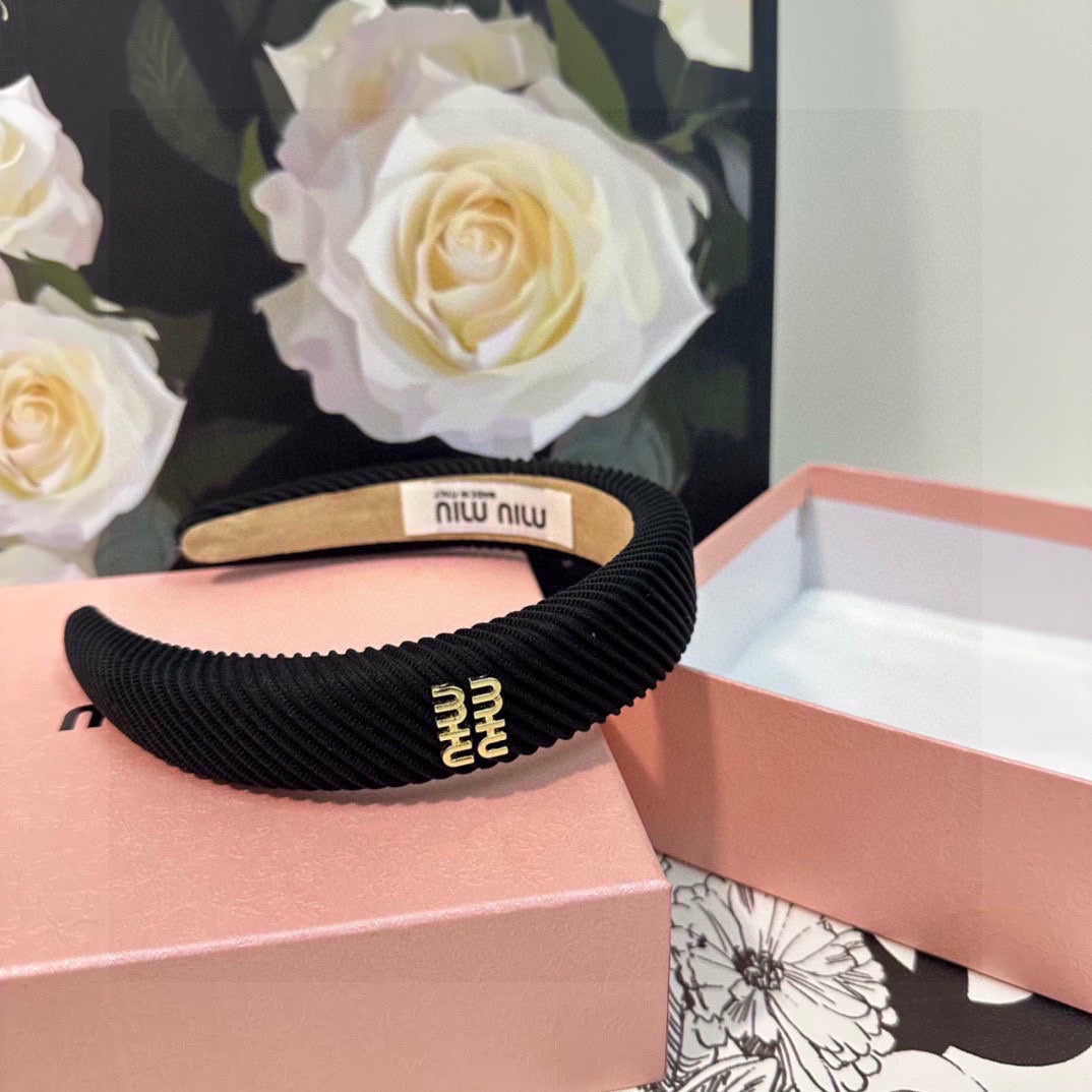 CHANEL THICK HEADBAND IN BLACK CORDUROY 412476