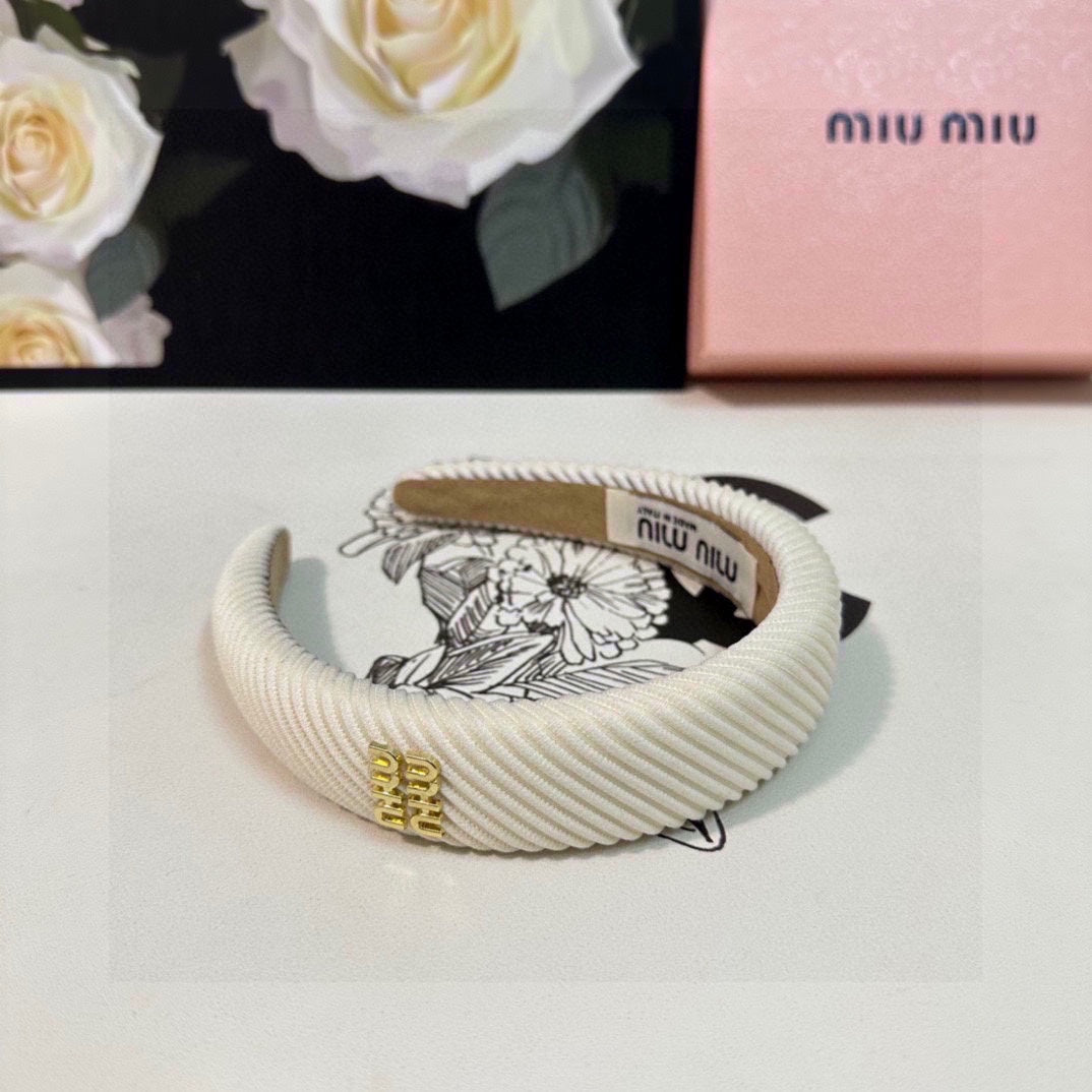 CHANEL THICK HEADBAND IN WHITE CORDUROY 412477