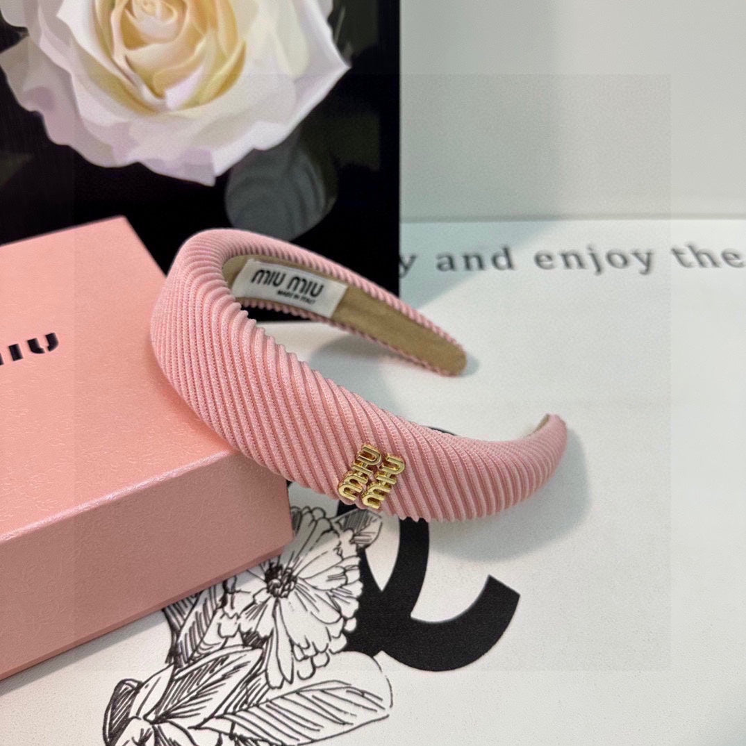 CHANEL THICK HEADBAND IN PINK CORDUROY 412478