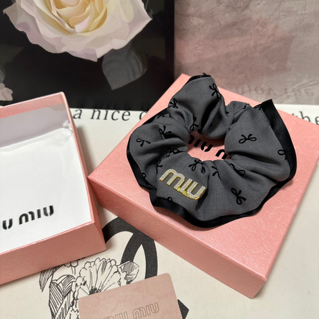 CHANEL HAIR TIE IN GRAY MIX BLACK SPANDEX FABRIC 432829