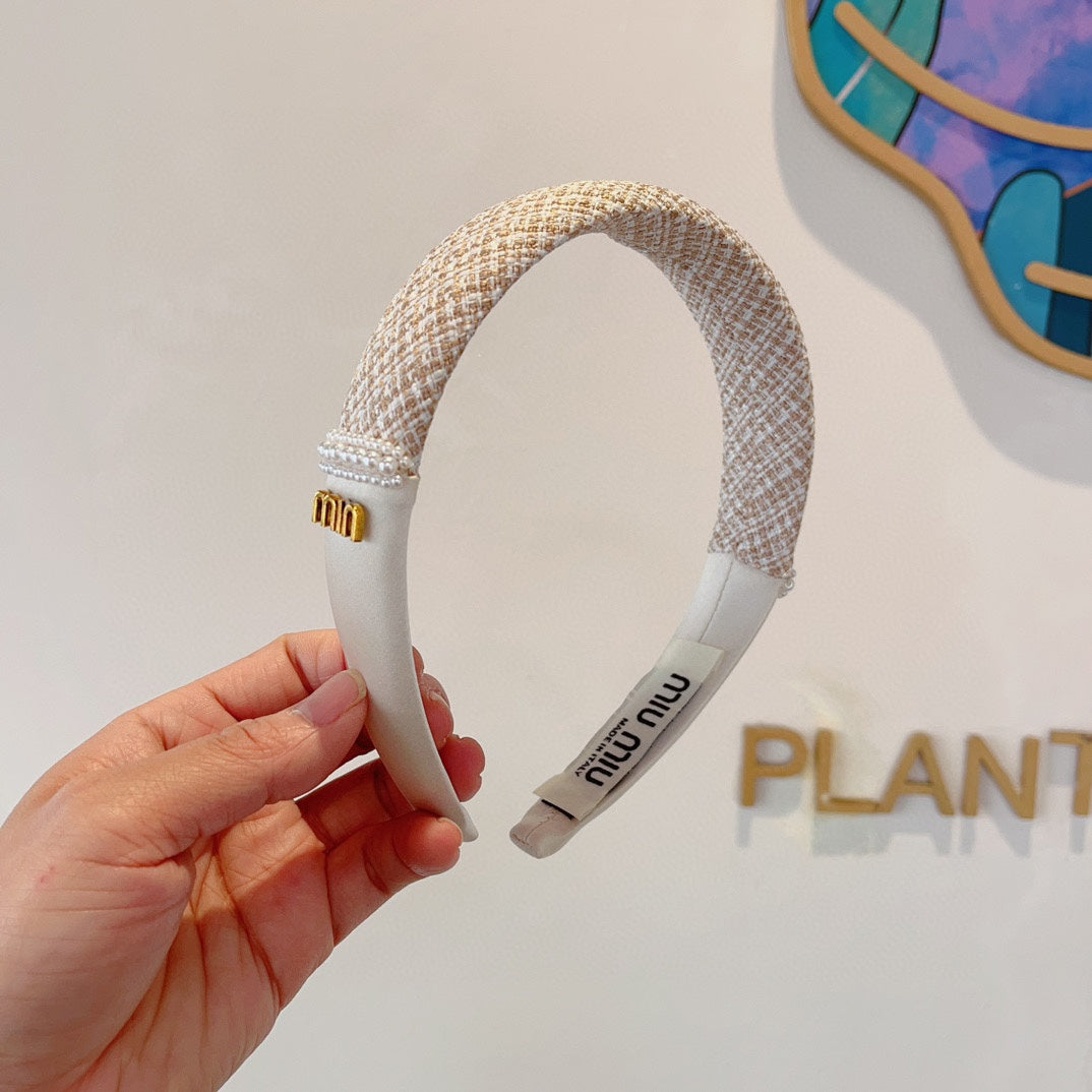 CHANEL HEADBAND IN WHITE TWEED AND SILK 262050