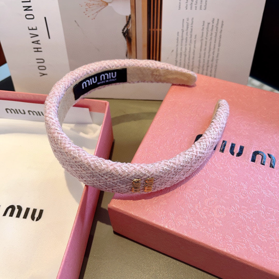 CHANEL SIMPLE HAIRBAND IN LIGHT PINK TWEED 282732