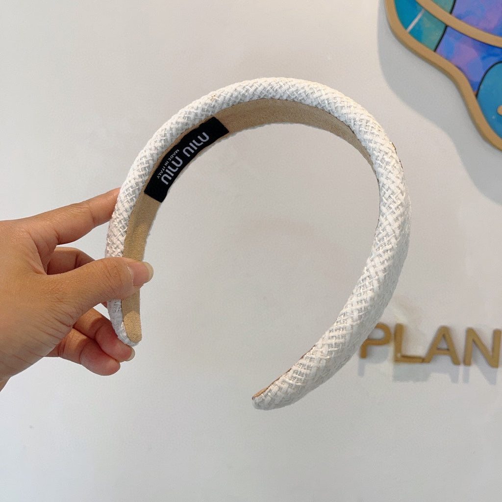 CHANEL SIMPLE HAIRBAND IN WHITE TWEED 282733