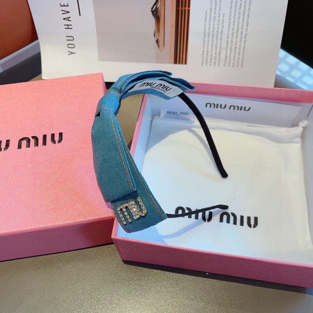 CHANEL BOW HEADBAND IN BABY BLUE DENIM 398854