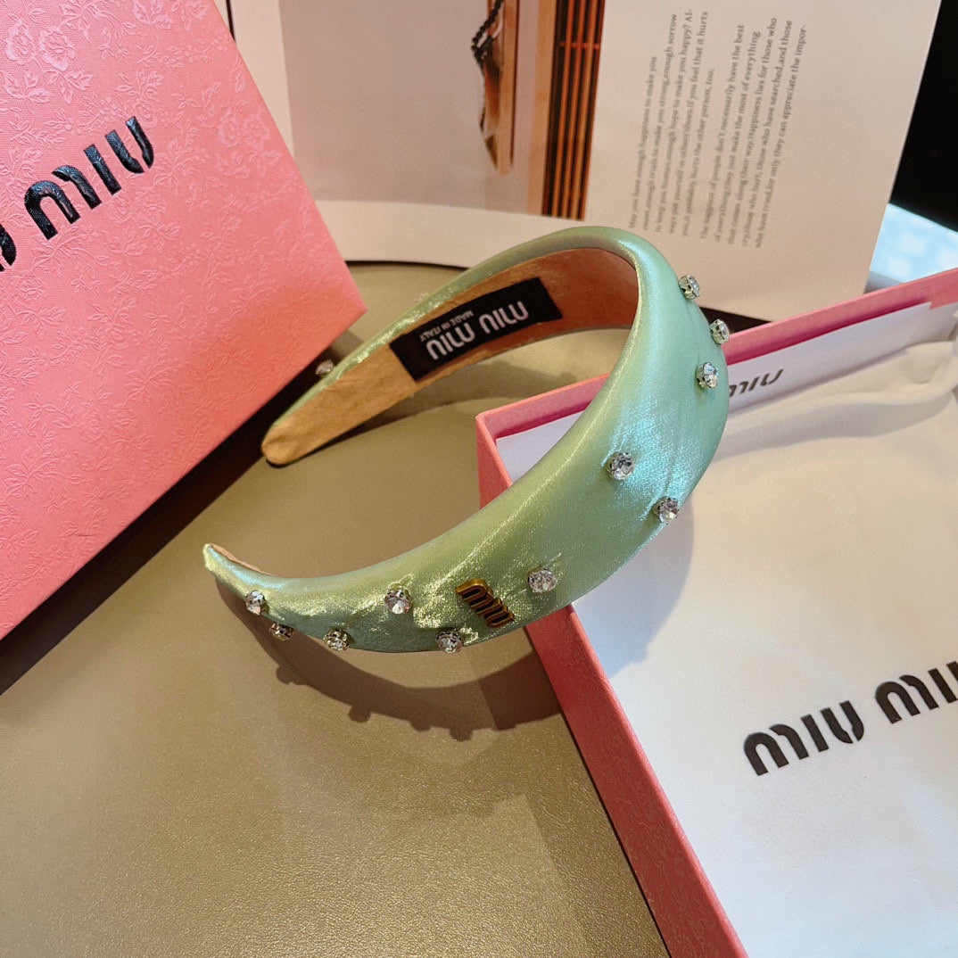 CHANEL THICK HEADBAND IN JADE GREEN SILK ATTACHED DIAMONDS 406043