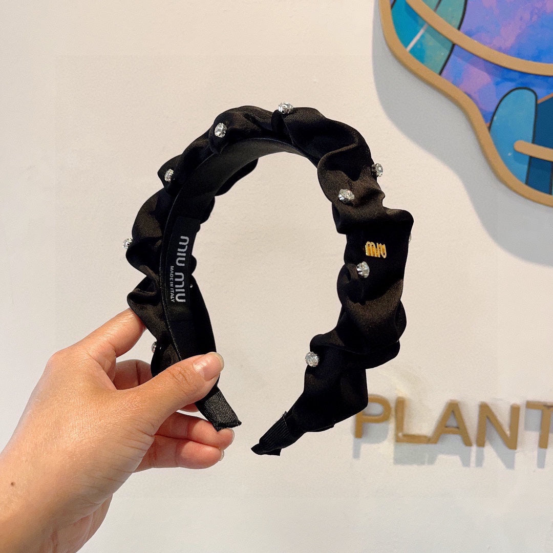 CHANEL HEADBAND ATTACHED DIAMONDS IN BLACK SILK 412434