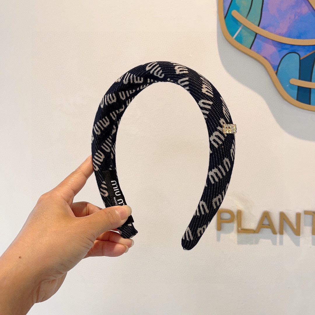 CHANEL THICK HAIR BAND IN NAVY BLUE KINITTED FABRIC 420636
