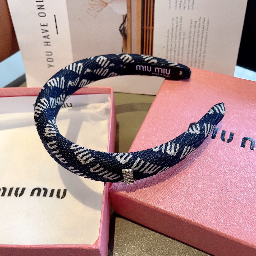 CHANEL THICK HAIR BAND IN NAVY BLUE KINITTED FABRIC 420636
