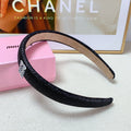 CHANEL HEADBAND IN BLACK GLITTER FABRIC 174109
