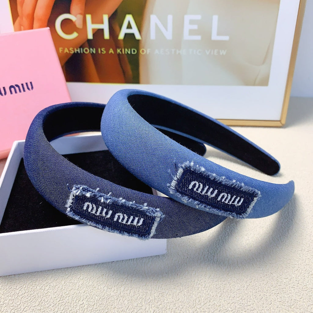 CHANEL THICK HAIRBAND IN CLASSIC BLUE DENIM EMBROIDERED LOGO 217589
